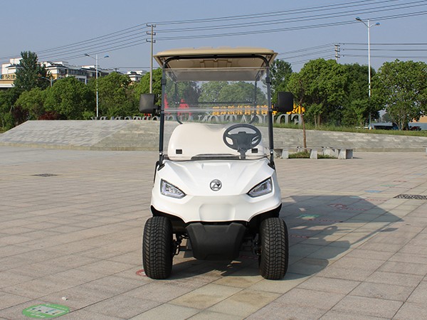 电动高尔夫球车报价是多少