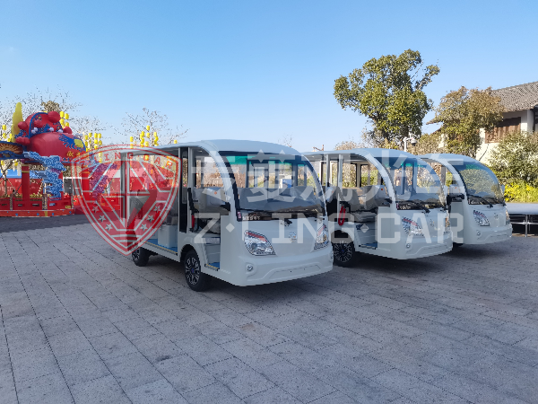 电动观光车：揭秘景区日均游客量从千到万的飞跃